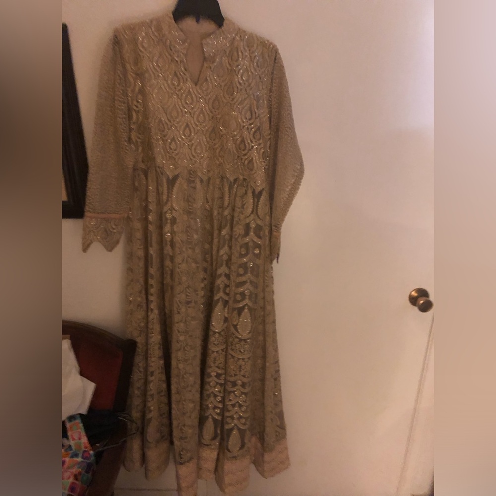 Talk with me before purchasing-Arabic Folklore Dress - 875 $150 or $130 w/offer*